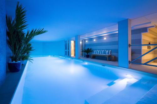 Les 10 Meilleurs Hôtels Avec Piscine à Paris En France Bookingcom