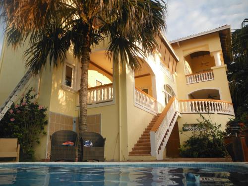 The 10 Best Roatan Island Apartments Flats On Villa Delfin Roatan