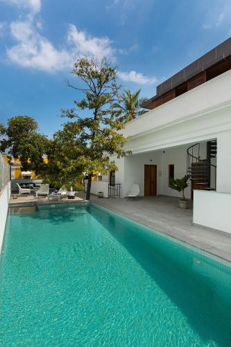 The 10 Best 5 Star Hotels In Pondicherry India Booking Description For A11y