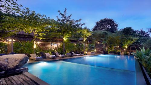 10 Hotel Terbaik Dengan Kolam Renang Di Cirebon Indonesia Booking Com