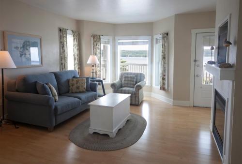 The 10 Best Wisconsin Beach Hotels On In Reserve This Beach Hotel Description For A11y