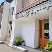 Tiflis House