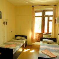 Hostel 1915
