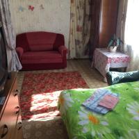 Apartment on Tsentralnaya 12