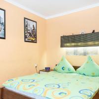 Apartment on Sobornyi Avenue 143