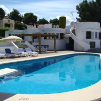 Booking.com: Hoteli - Son Bou. Rezervišite hotel odmah!