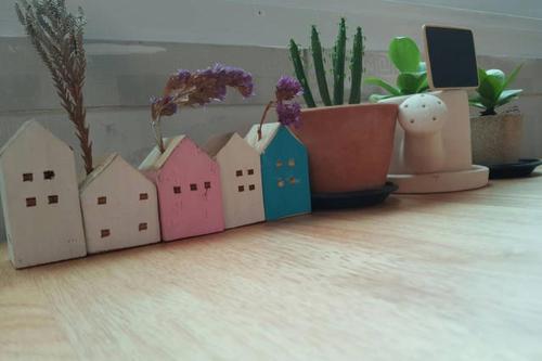 Hug Home I