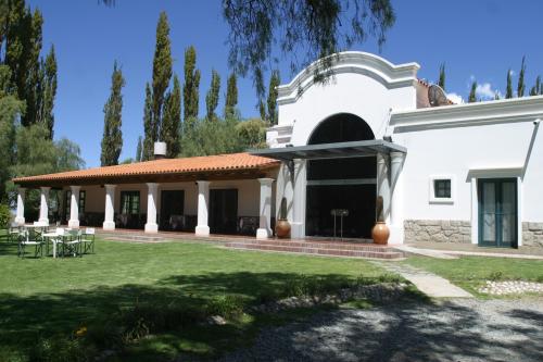 HOSTERI CACHI ACA