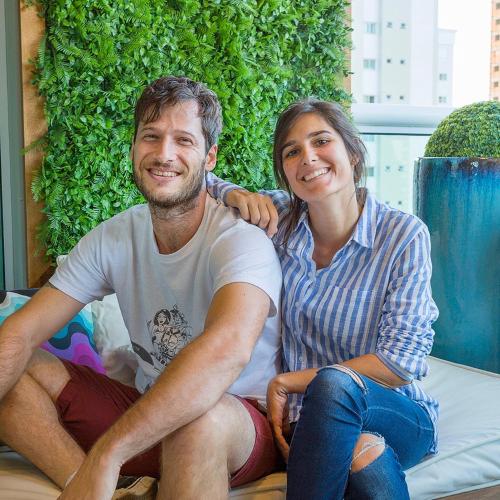Eduardo Borges dos Reis e Leticia Barreiro Crestani
