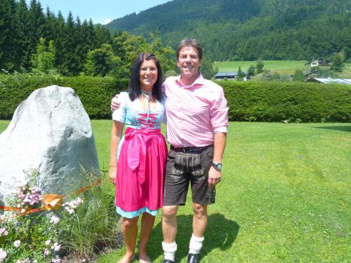 Maria und Wolfgang - in unserem Garten