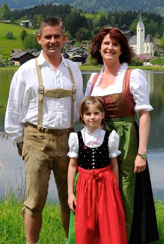 Carlo, Martina und Leona