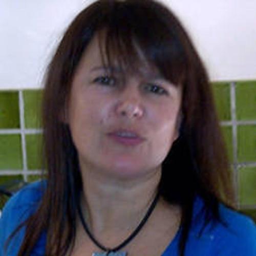 NELLY GARNIER