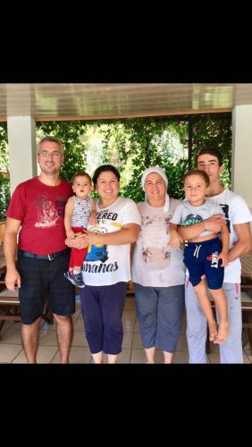 Kamil,Ege,Ayfer,Nafiye,Yiğit,Ömer