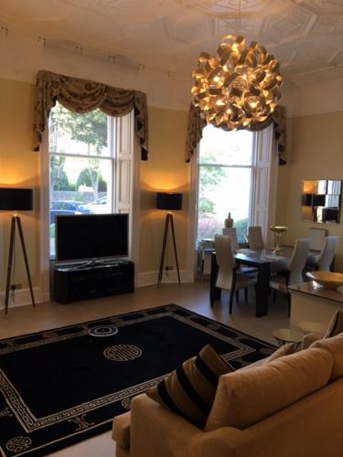 Marks @ The Manor - "Sheer Luxe"