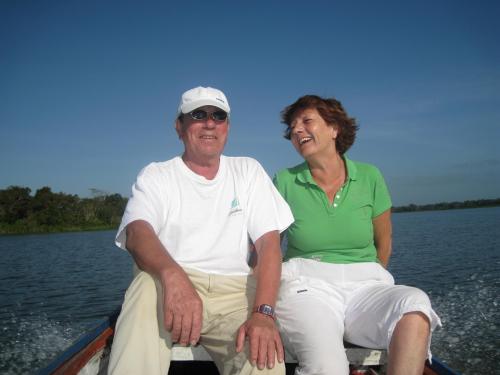 Eduardo R. y Lola