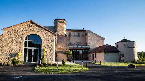 Castel d'Alzac - Gîtes au château