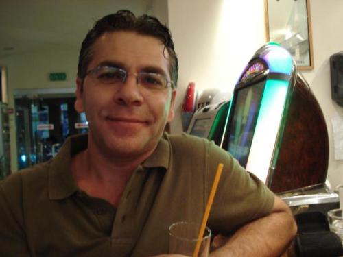 Savas Bello