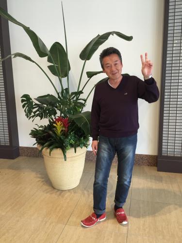 野崎安彦