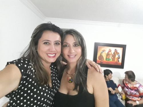 Beatriz y Paula