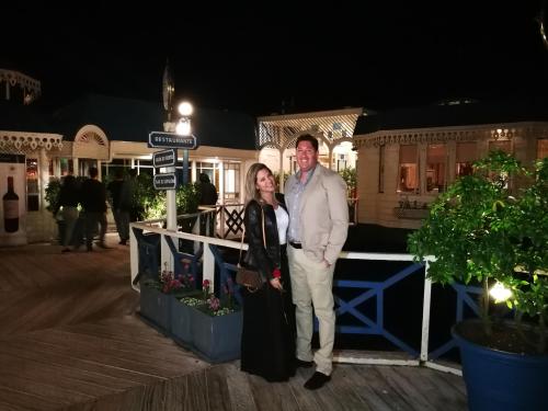 Alejandro Torres/Maria C. Araujo