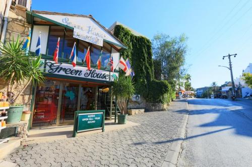 OTEL GİRİŞ
