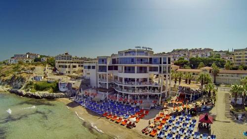 ladies beach residence