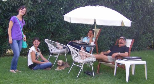 Manolis, Gina, Maria, Ilianna